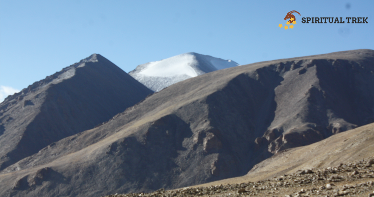 Ladakh Chalung Peak Trekking Packages